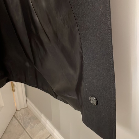 Alfred Dunner 100% Wool Pea Coat. Black. Size 12 P simple classic timeless - Picture 9 of 11